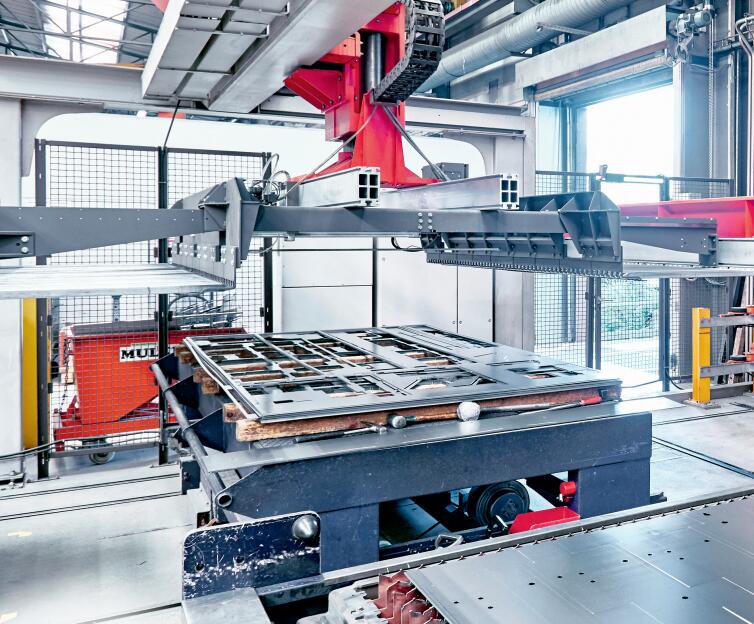 5871636340983460.jpg 99.jpg